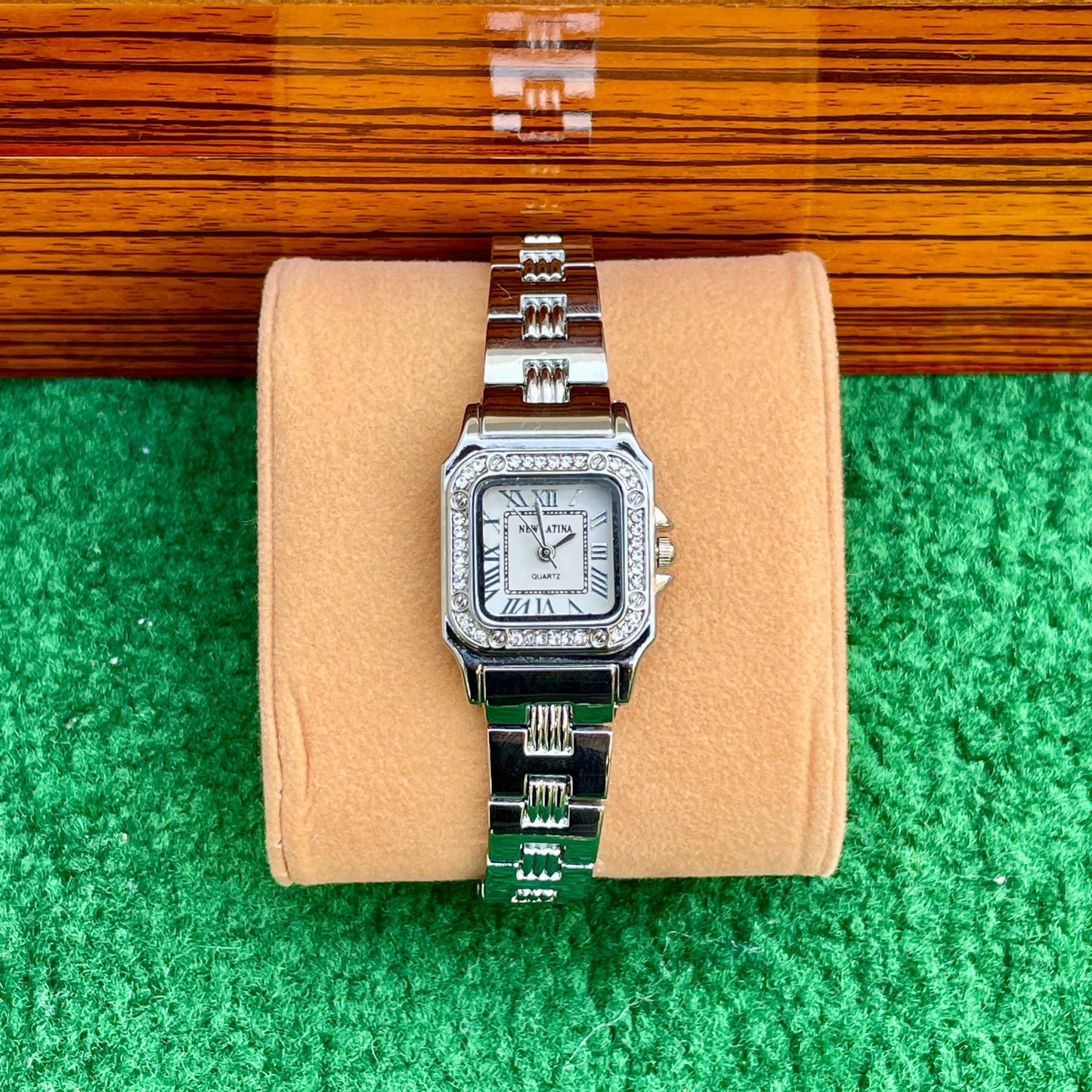 Stylish Square Dial Watch for Women